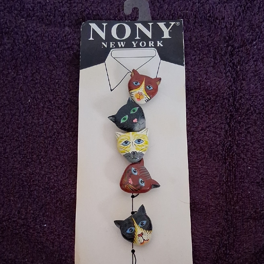 Nony New York Button Covers